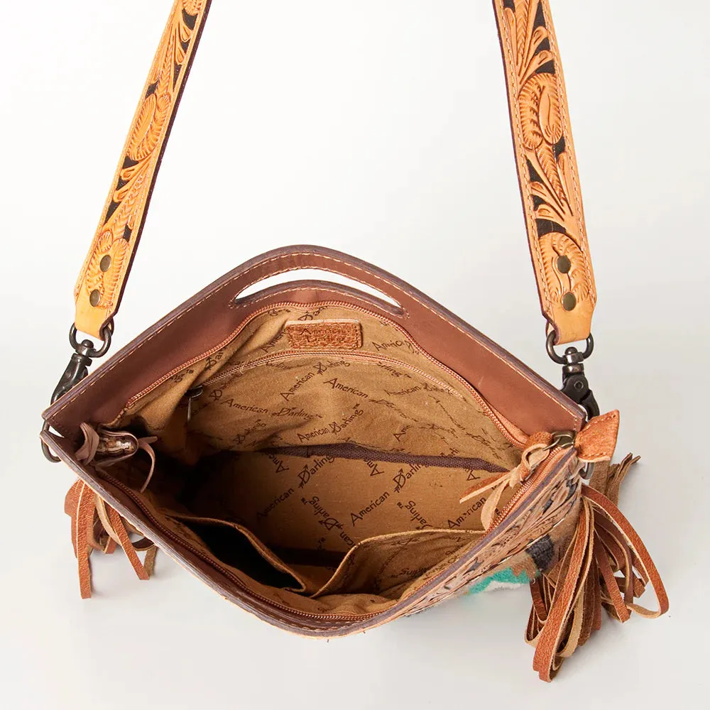 American Darling Blake Canvas Crossbody Handbag in Tan
