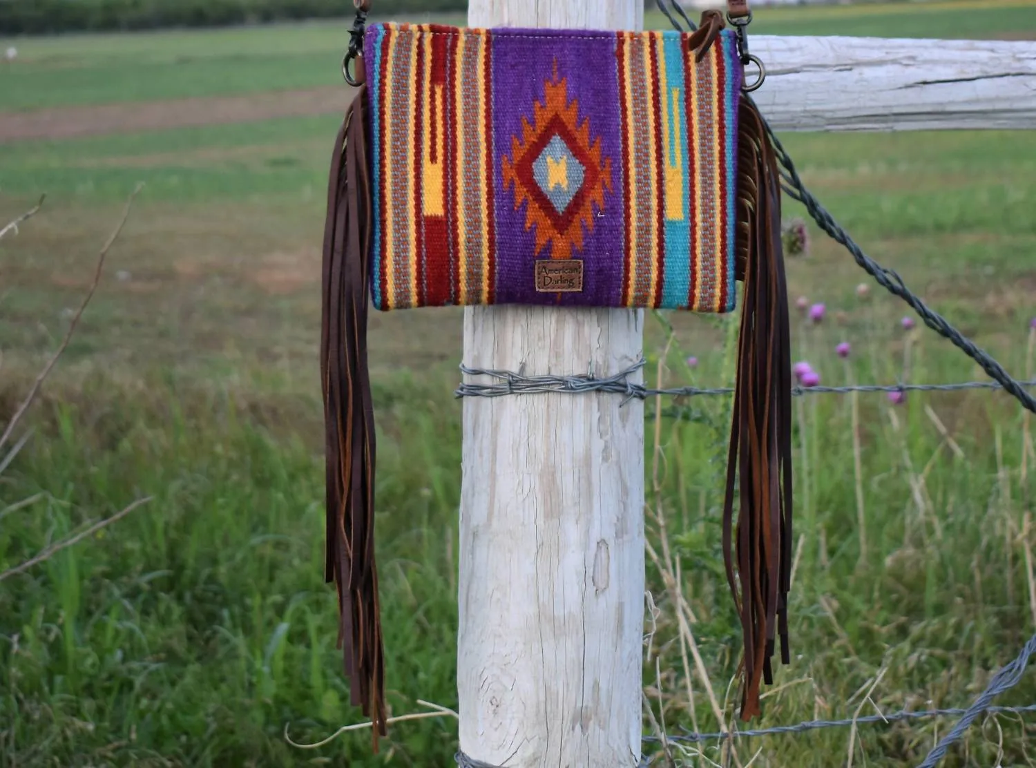 American Darling - Women's Big Kahuna Cross-body Bag