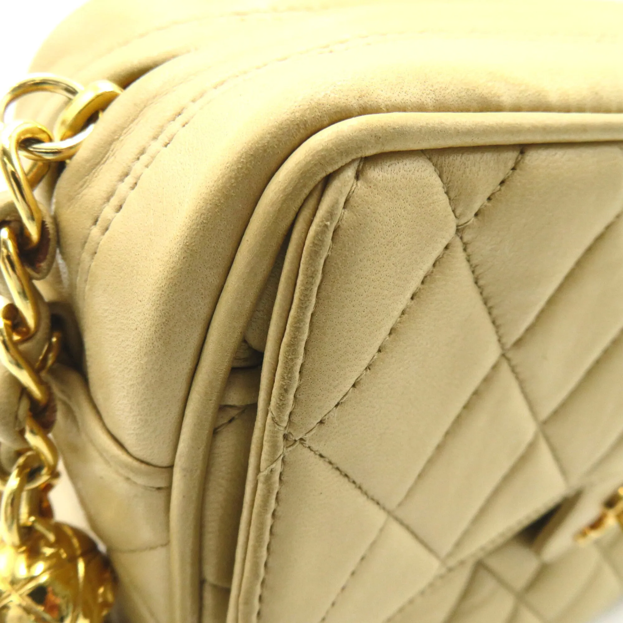 CHANEL ChainShoulder with fringe Beige Lambskin (sheep leather)