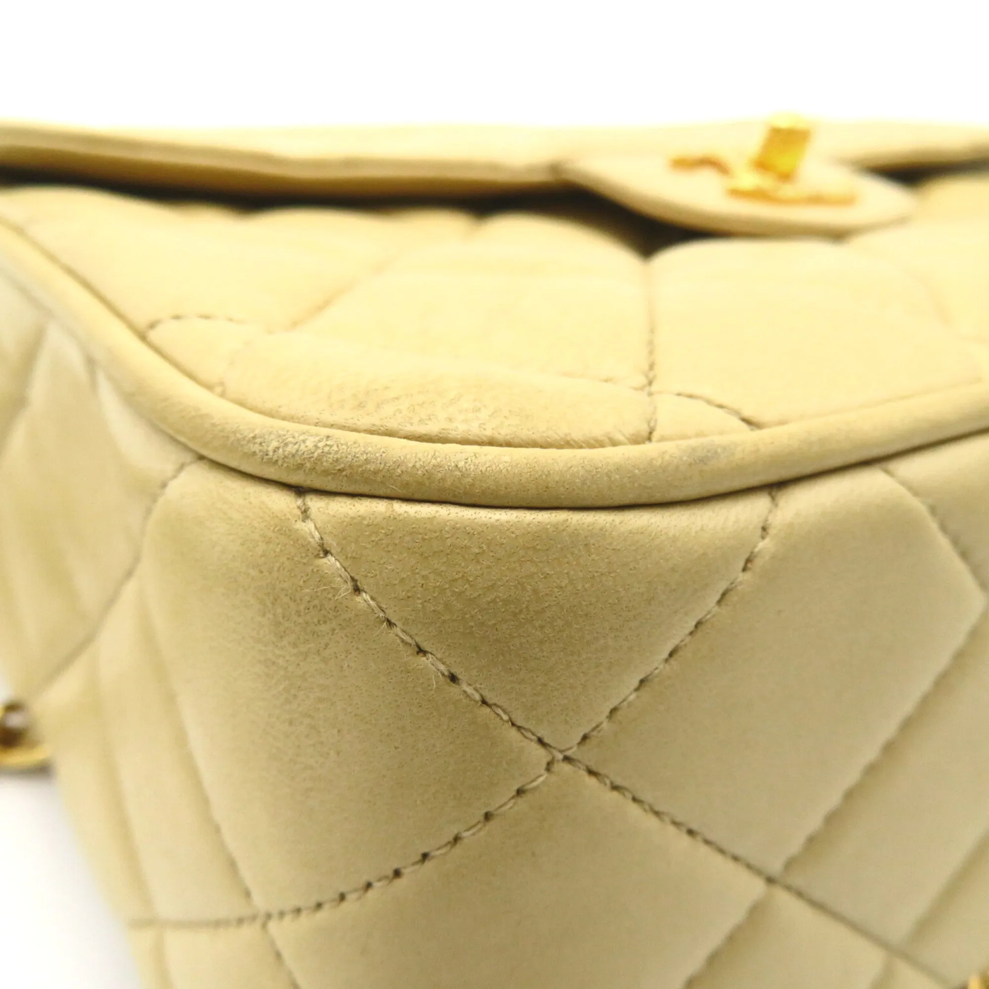 CHANEL ChainShoulder with fringe Beige Lambskin (sheep leather)