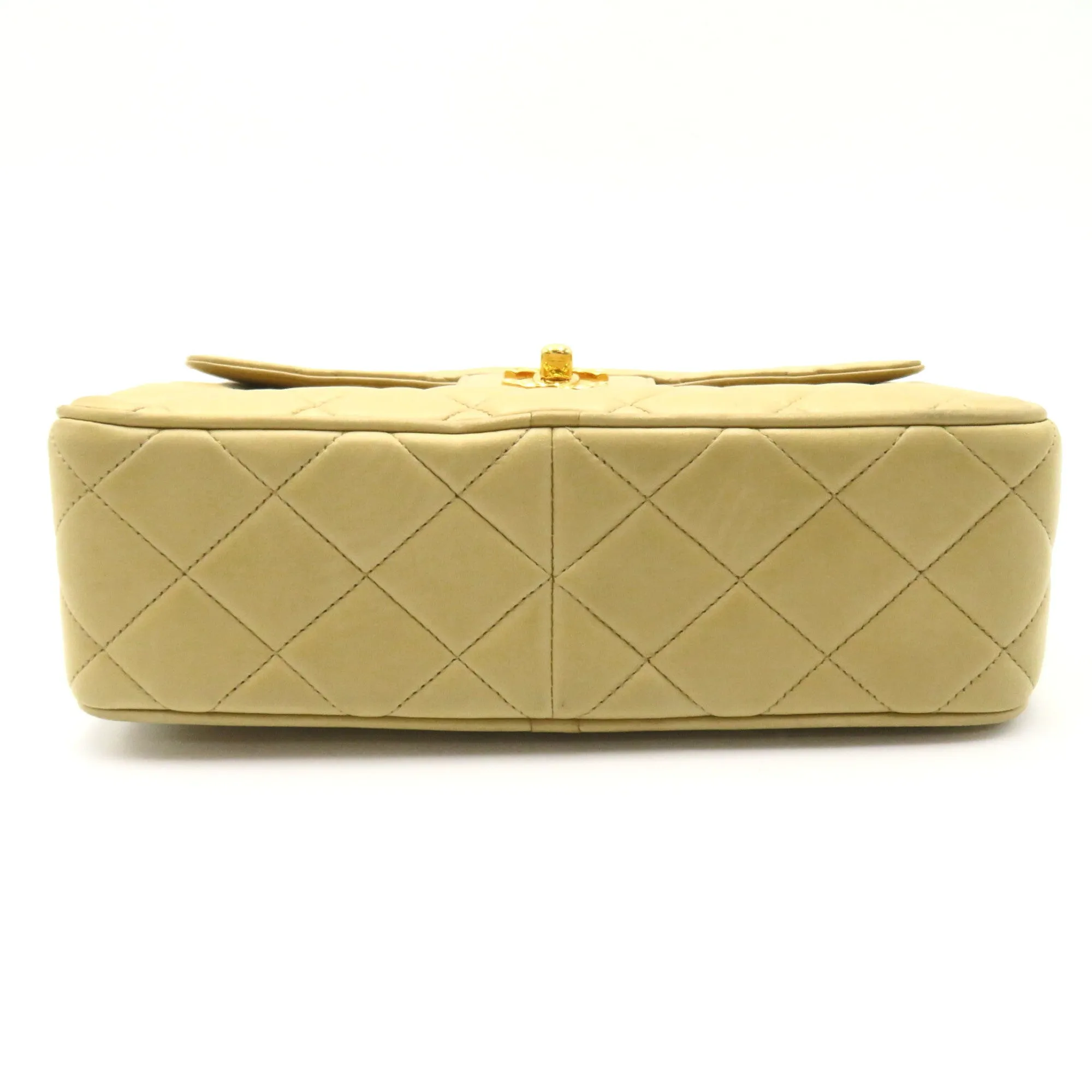 CHANEL ChainShoulder with fringe Beige Lambskin (sheep leather)
