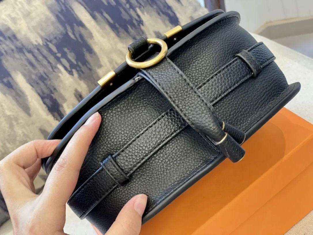 CLE003 Marcie Small Saddle Bag/7.1x6.7x3.9inch