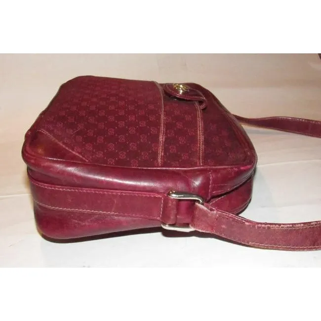 Gucci Vintage Gg Burgundy Small G Logo Canvas And Burgundy Leather