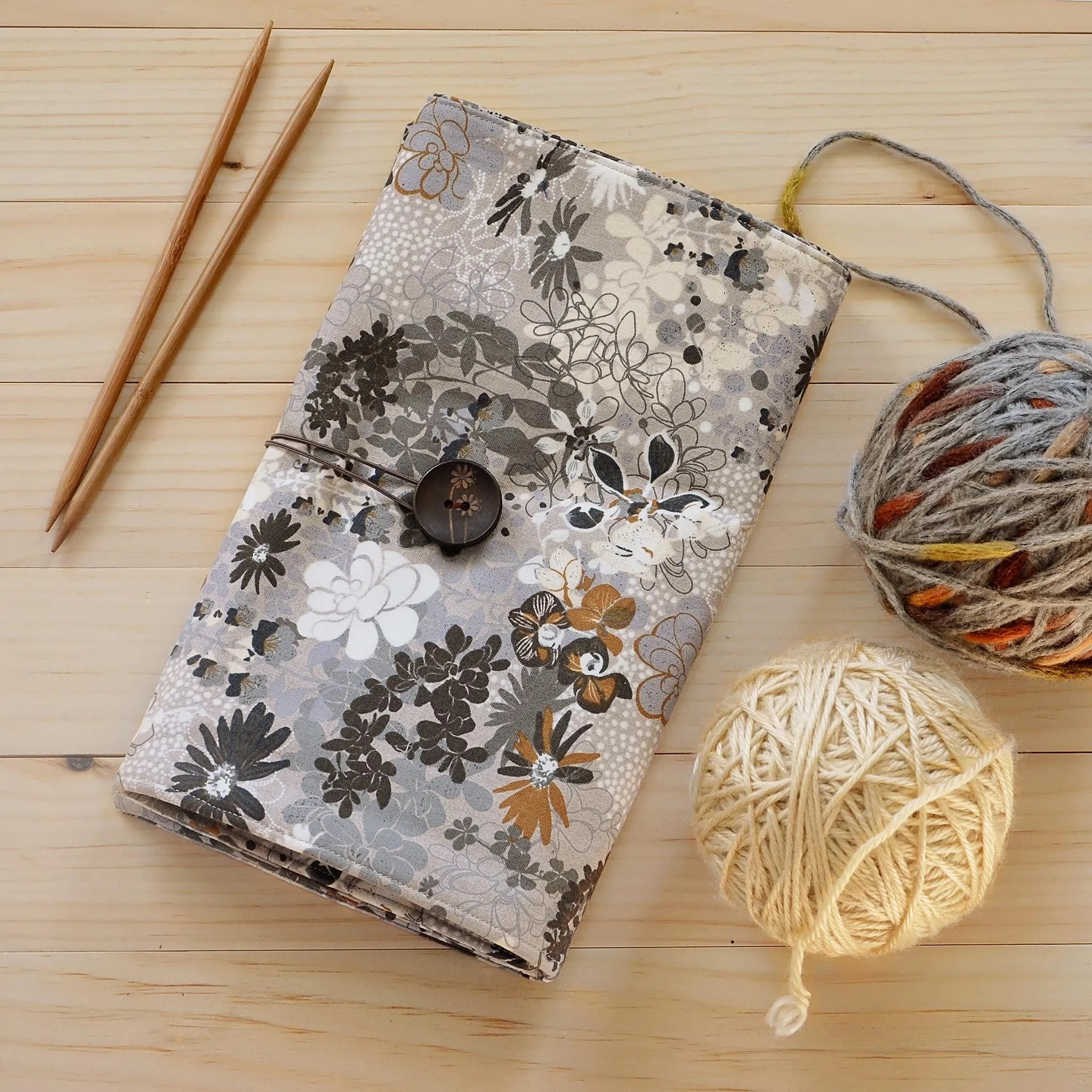 Large Trifold DPN or Crochet Hook Case