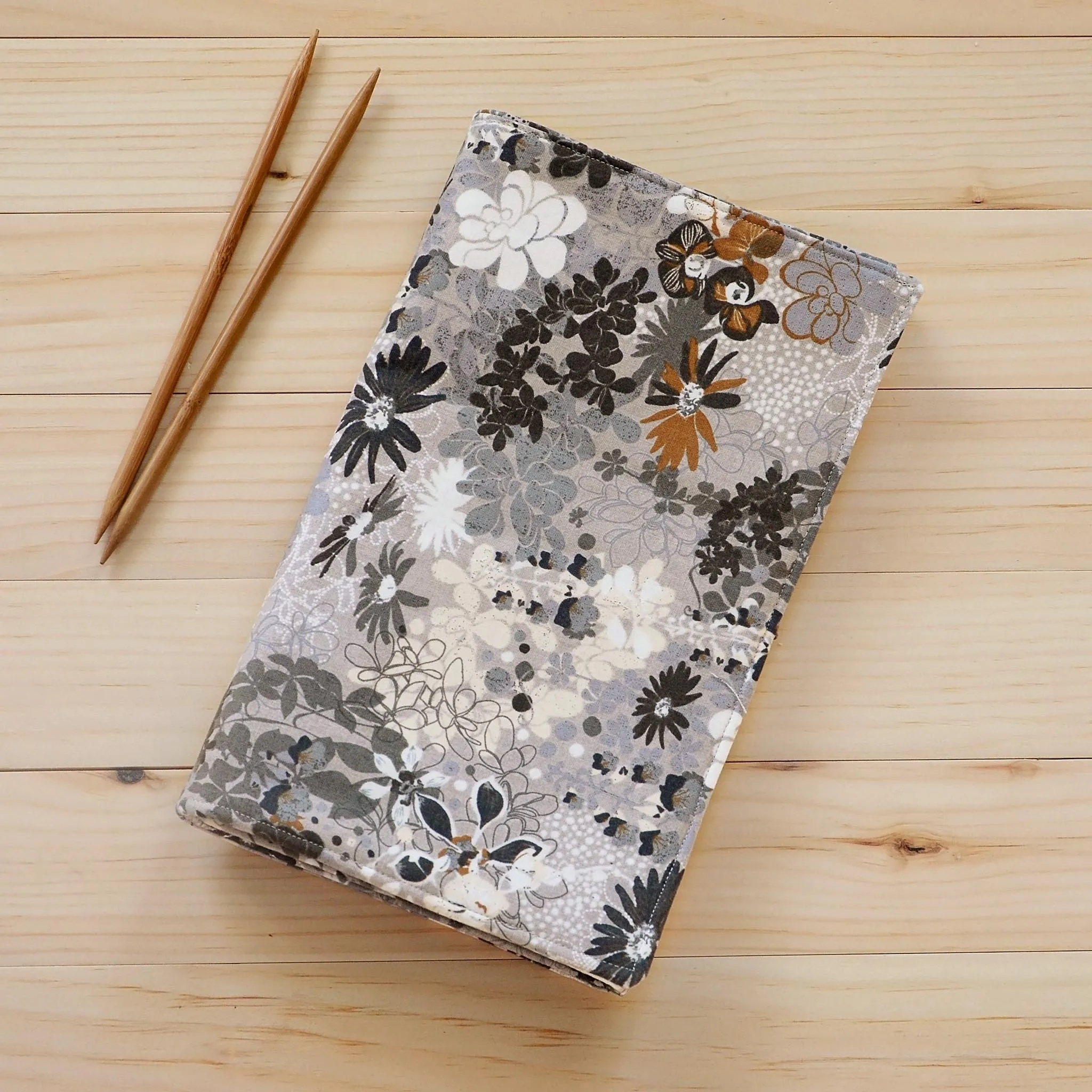 Large Trifold DPN or Crochet Hook Case