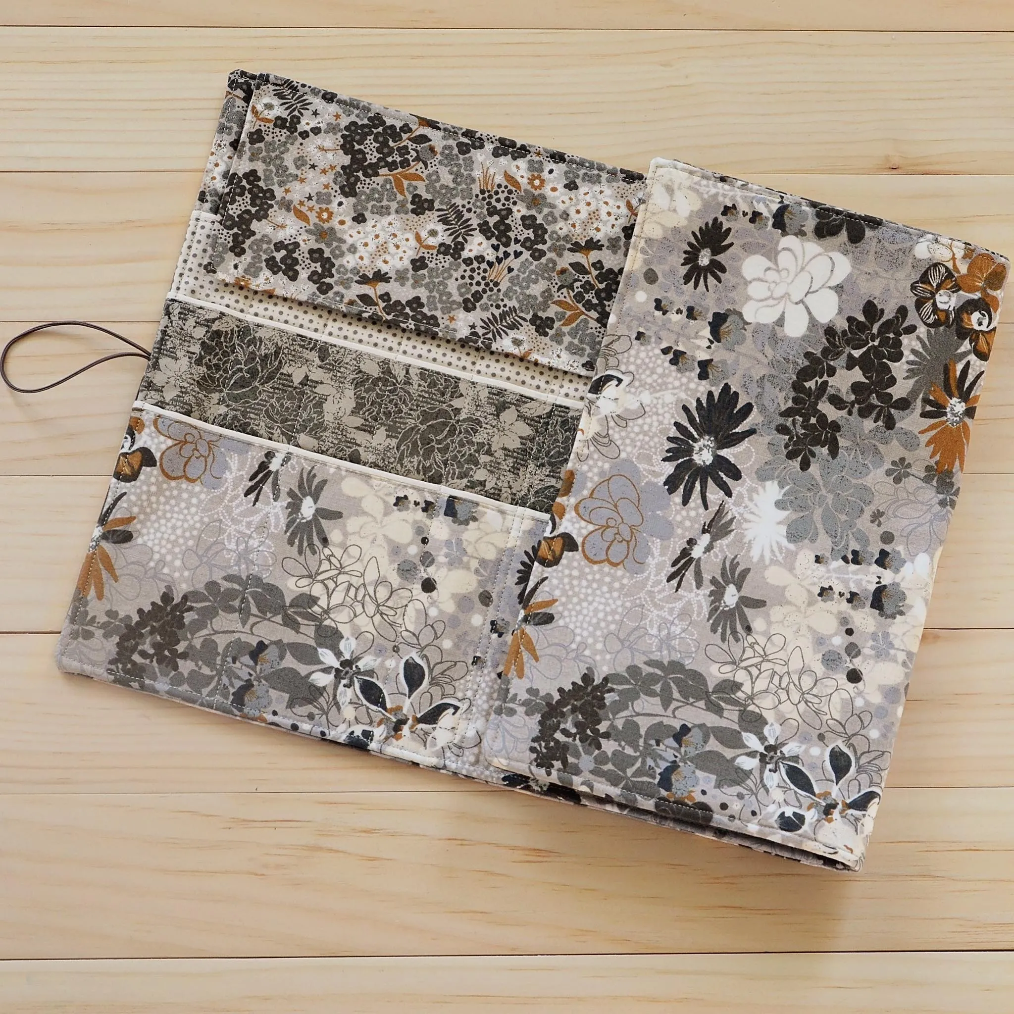 Large Trifold DPN or Crochet Hook Case